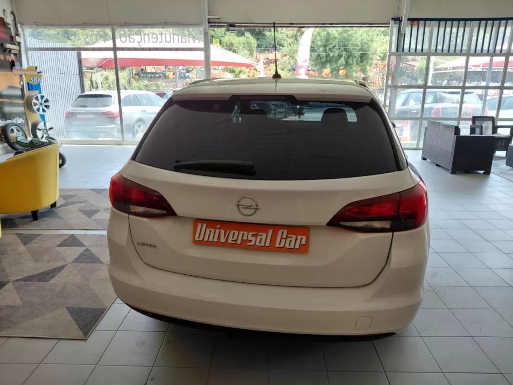 opel-astra-sport-tourer-2020-gasolina-1199cc