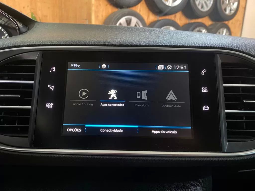 peugeot-308-2018-gasolina-1199cc