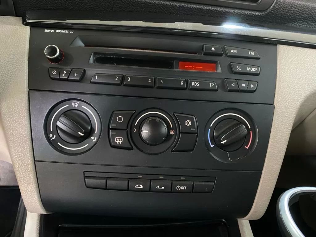 bmw-serie-1-2008-diesel-1995cc