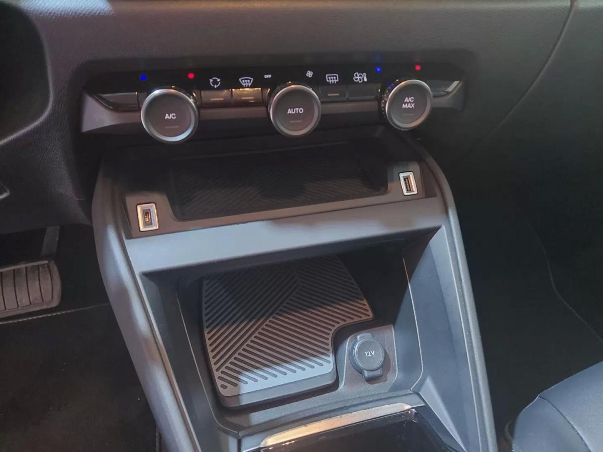 citroen-e-c4-2022-eletrico-0cc