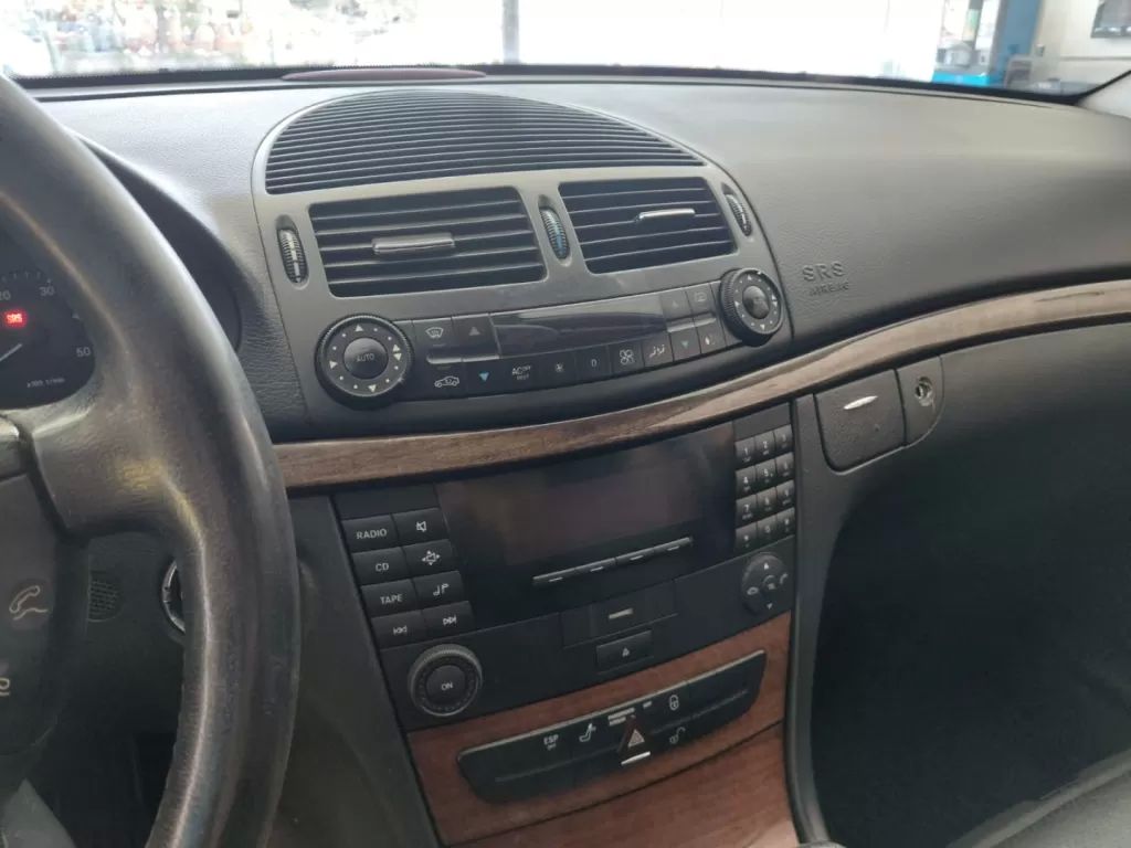 mercedes-benz-classe-e-2002-diesel-2148cc