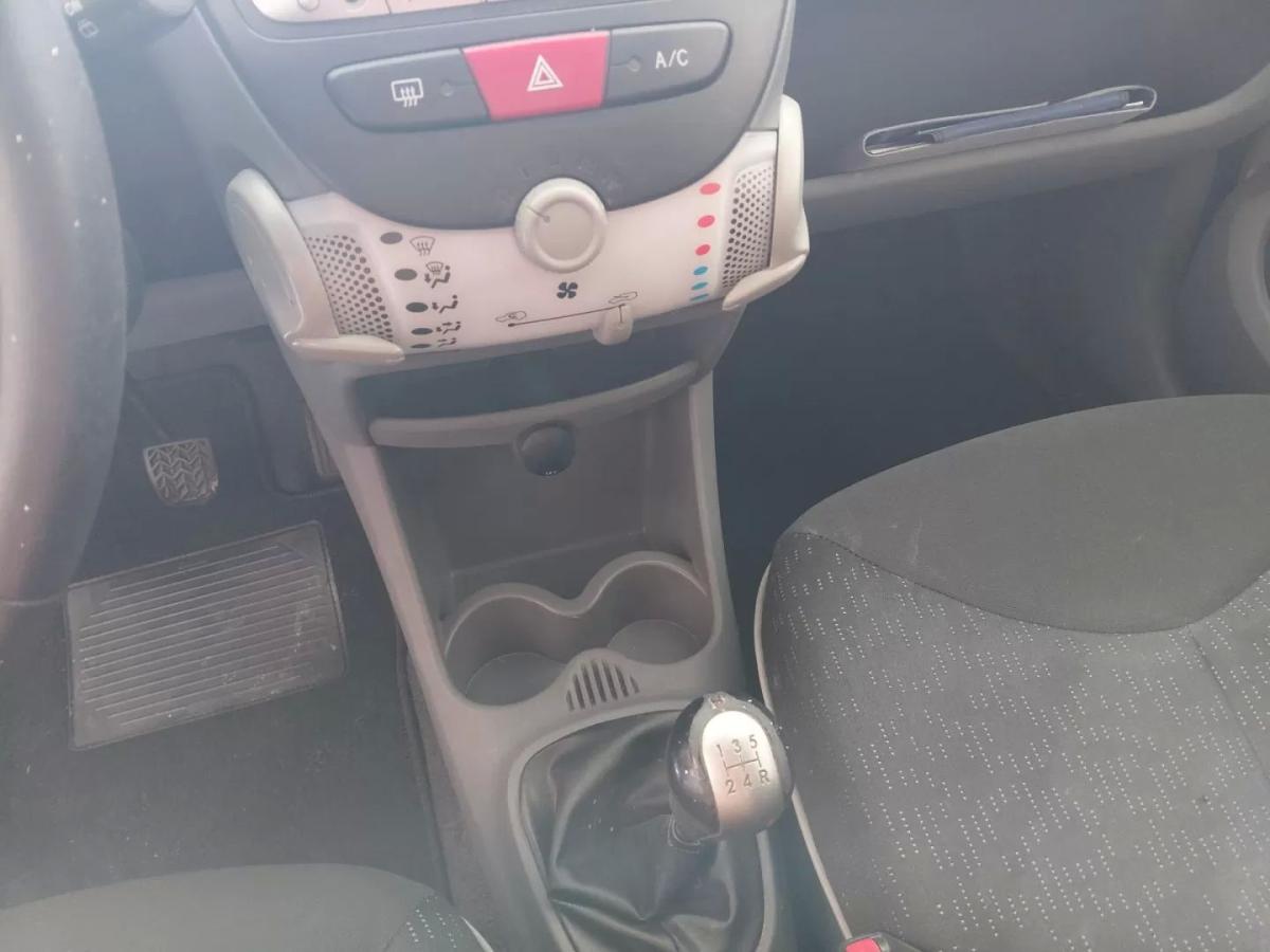 peugeot-107-2011-gasolina-998cc
