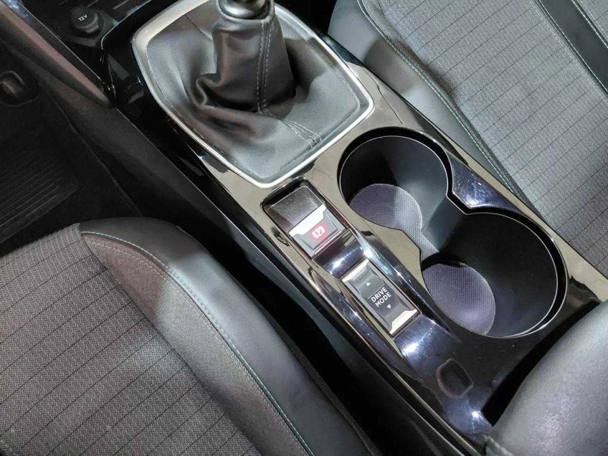 peugeot-2008-2021-gasolina-1199cc