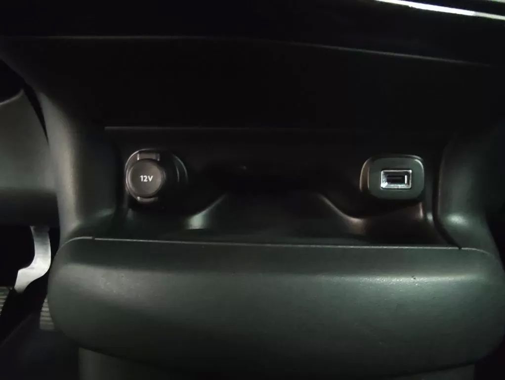 citroen-c4-cactus-2015-diesel-1560cc
