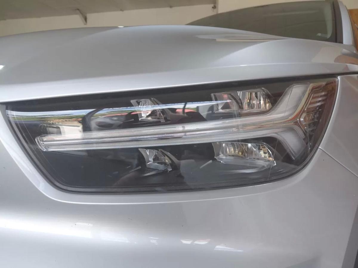 volvo-xc40-2019-gasolina-1477cc