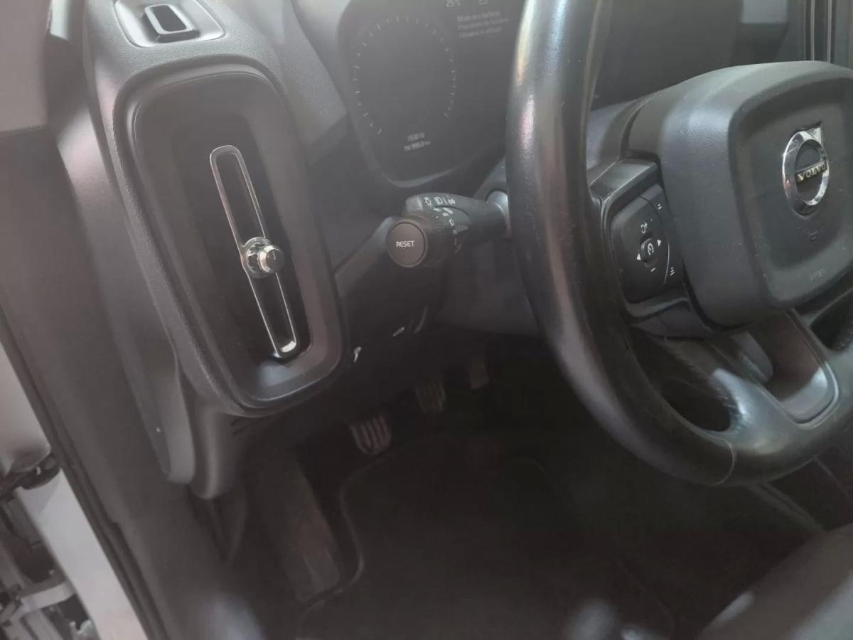 volvo-xc40-2019-gasolina-1477cc
