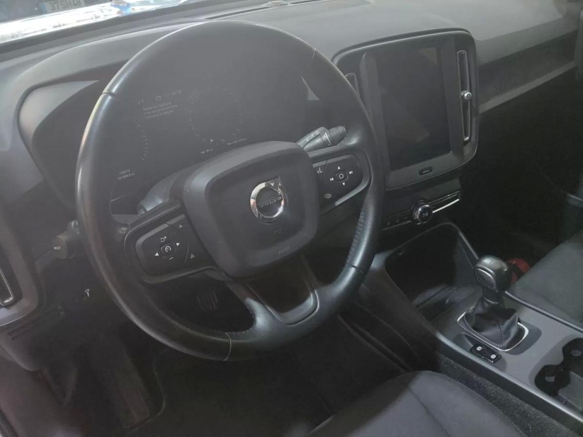 volvo-xc40-2019-gasolina-1477cc