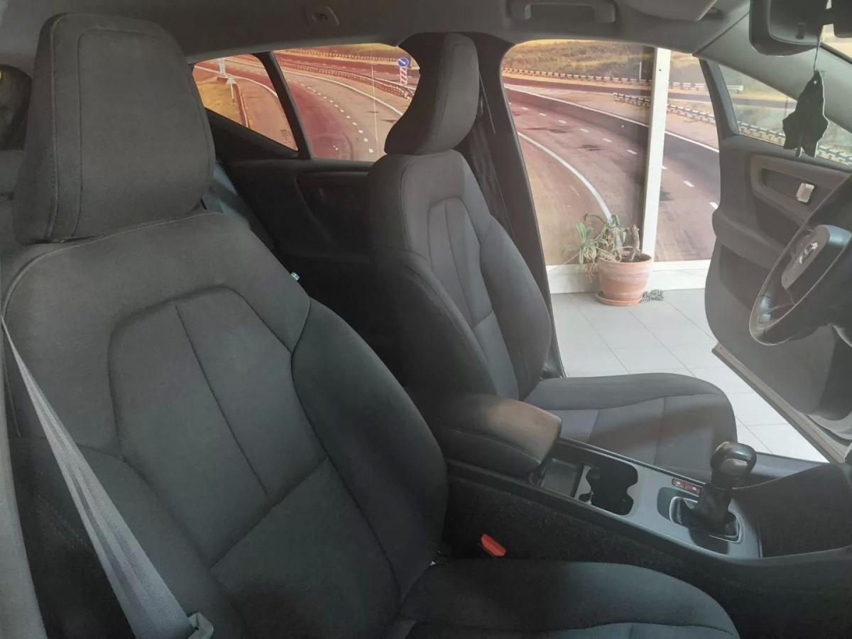 volvo-xc40-2019-gasolina-1477cc