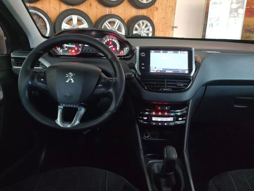 peugeot-2008-2017-gasolina-1199cc
