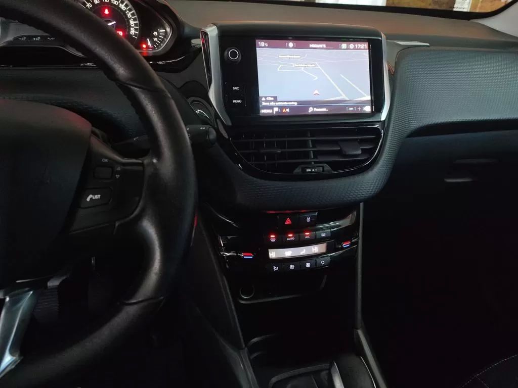 peugeot-2008-2017-gasolina-1199cc