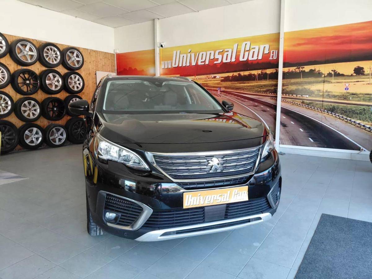 peugeot-5008-2019-gasolina-1199cc