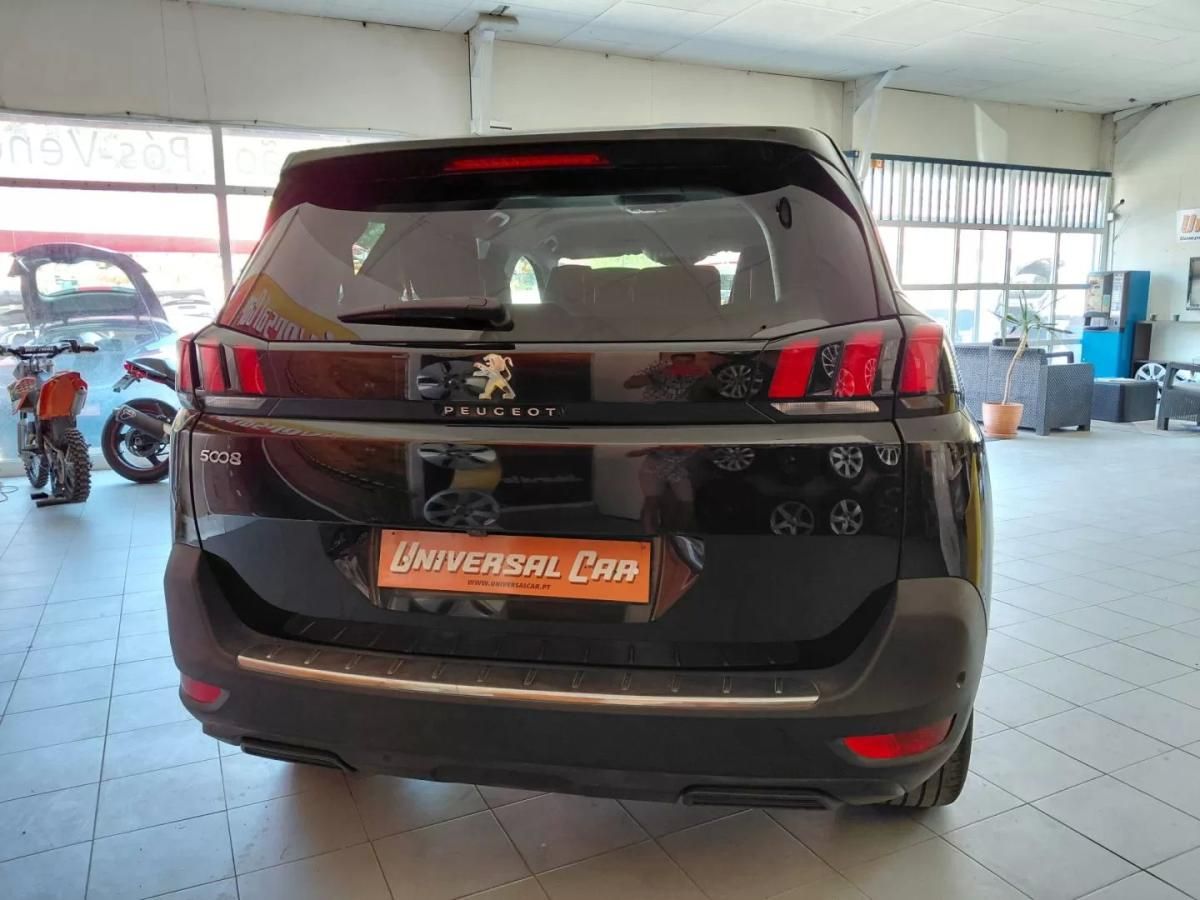 peugeot-5008-2019-gasolina-1199cc
