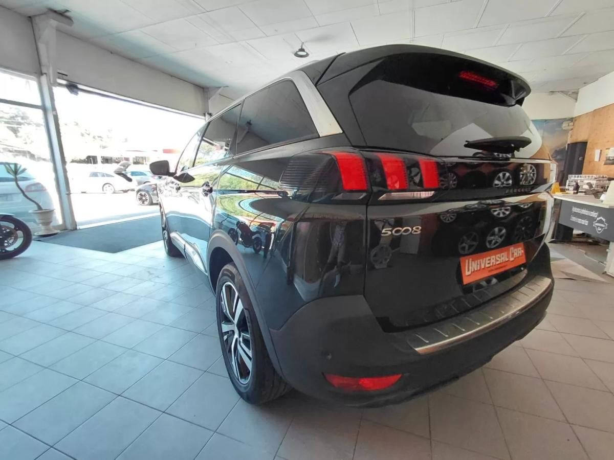 peugeot-5008-2019-gasolina-1199cc