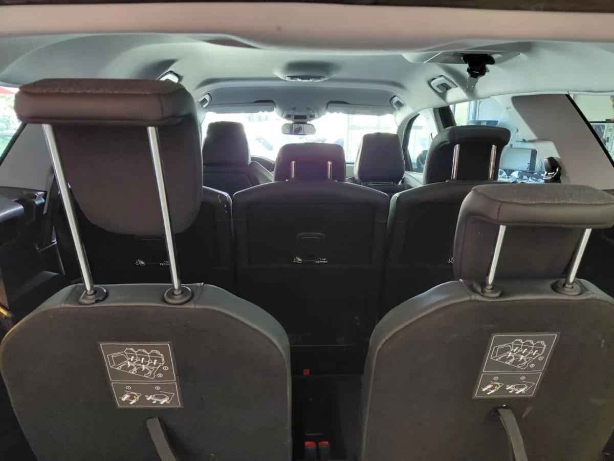 peugeot-5008-2019-gasolina-1199cc
