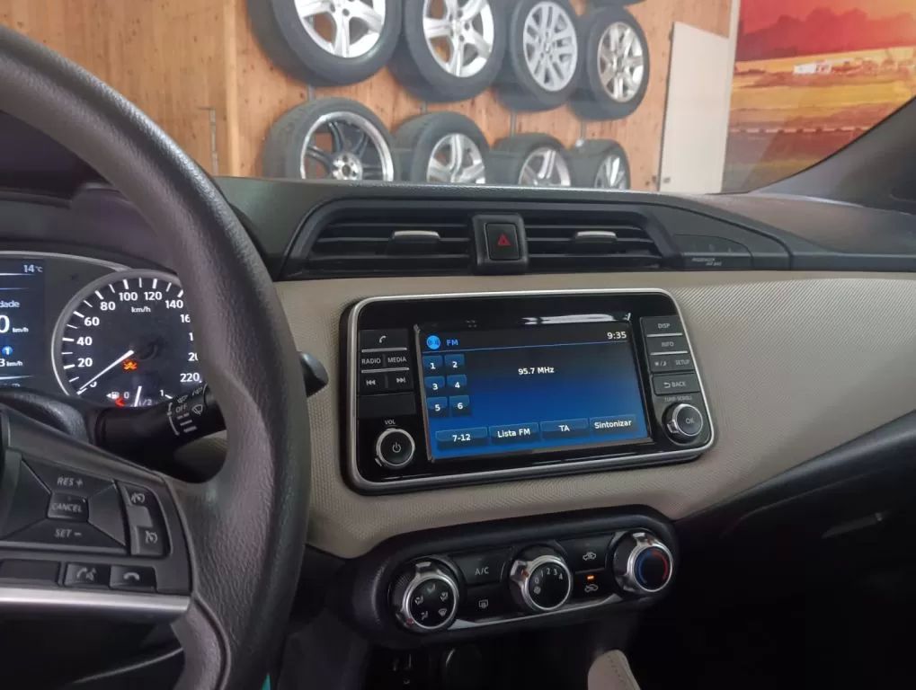 nissan-micra-2018-gasolina-898cc