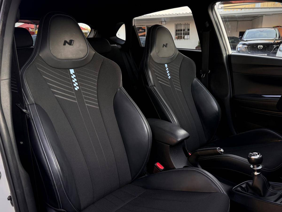 hyundai-i20-2023-gasolina-1598cc