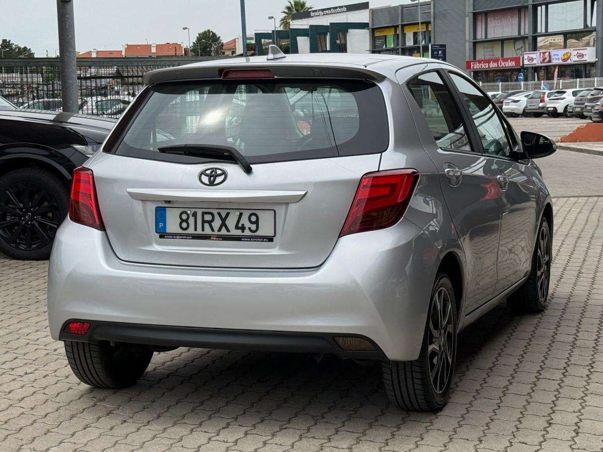 toyota-yaris-2016-gasolina-1329cc