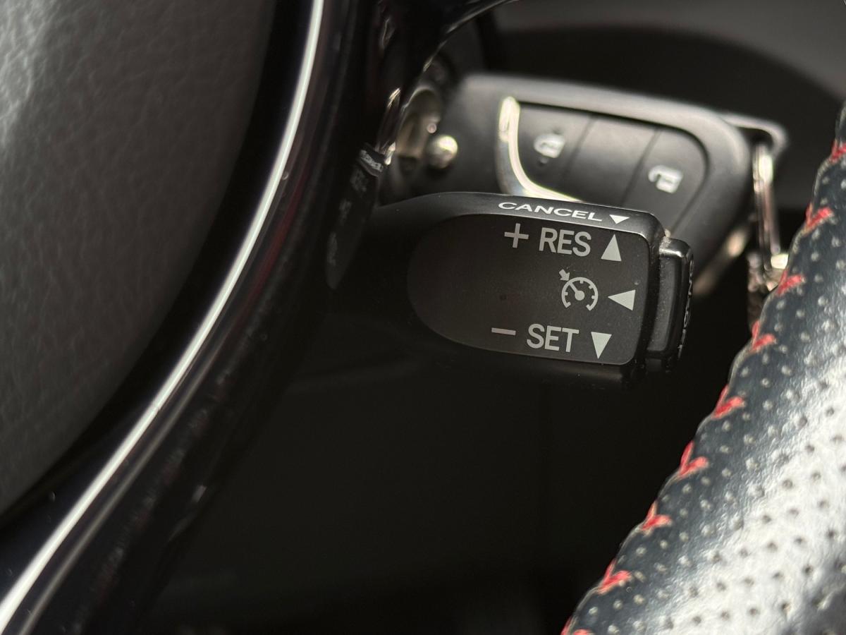 toyota-yaris-2016-gasolina-1329cc