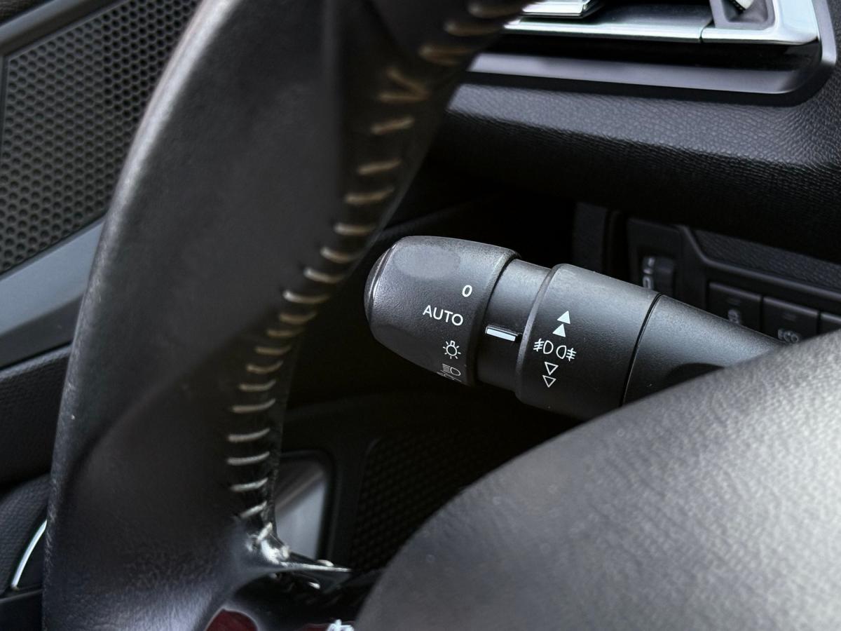 peugeot-308-sw-2017-diesel-1560cc