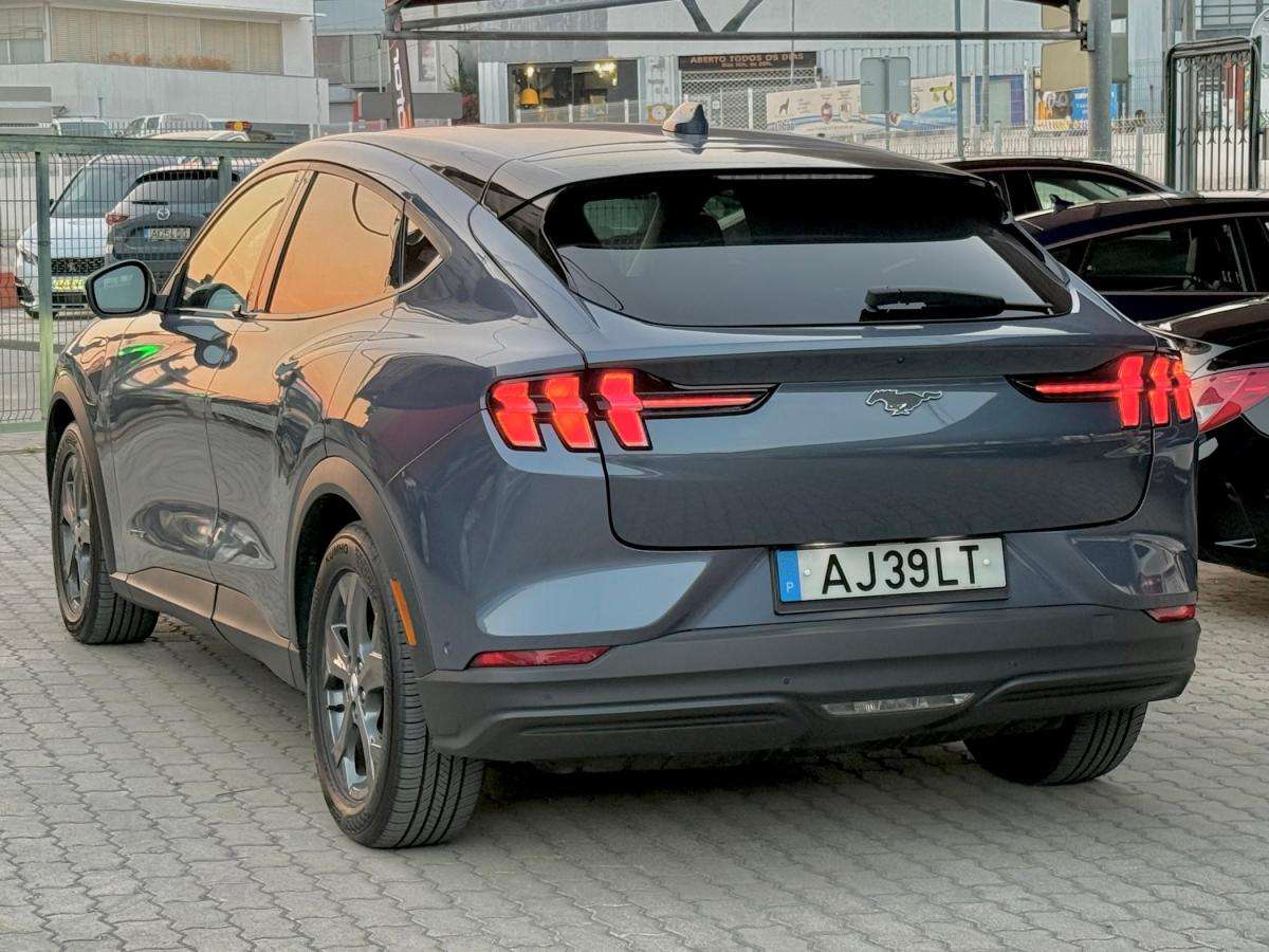ford-mustang-2021-eletrico-0cc