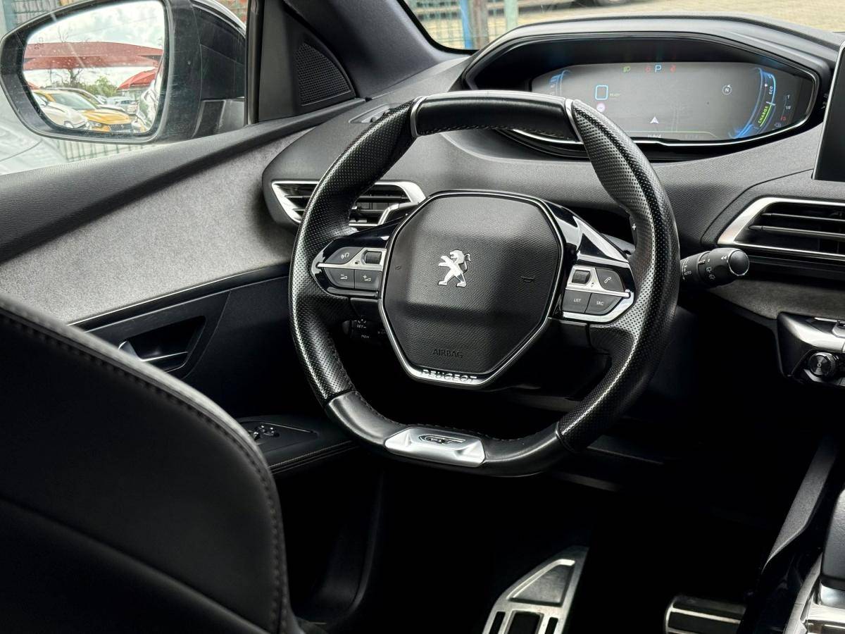 peugeot-3008-2020-hibrido-a-gasolina-1598cc