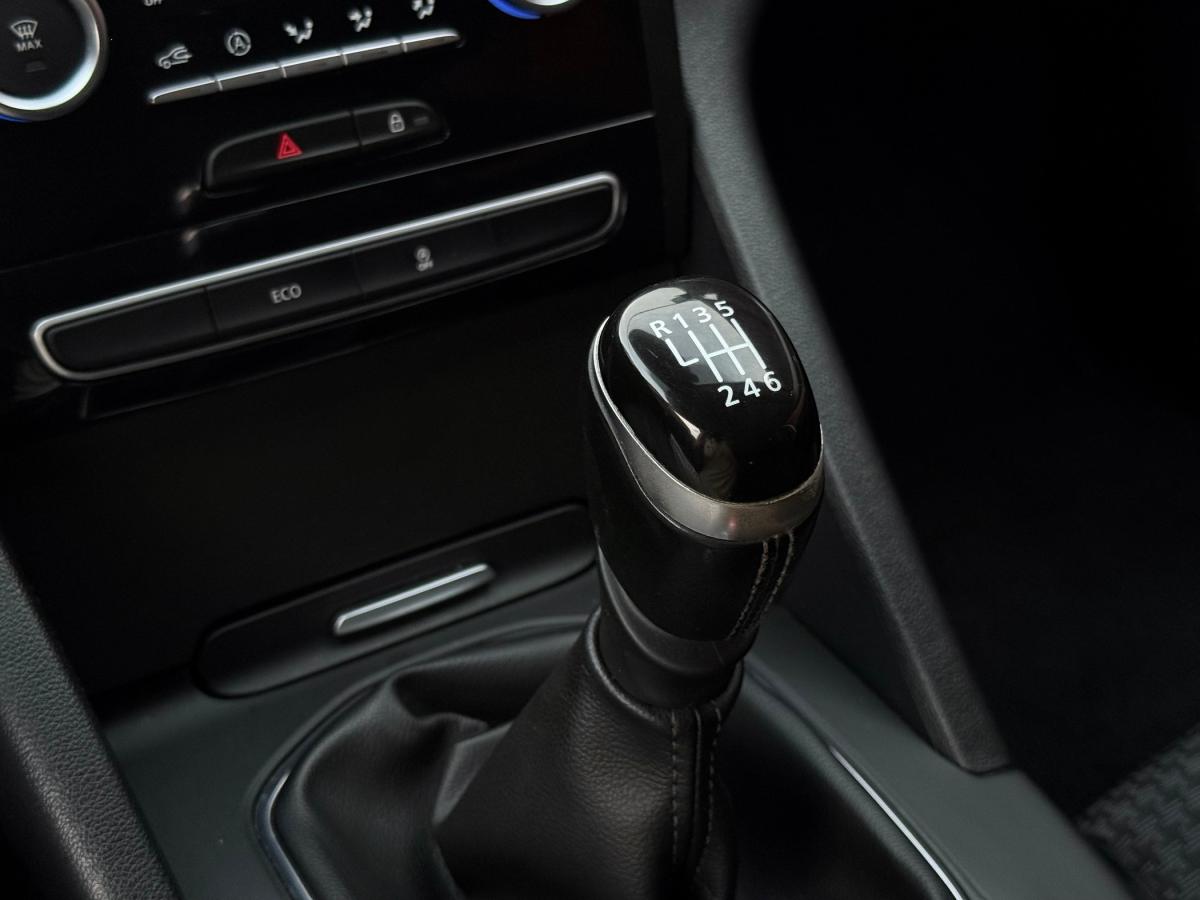 renault-talisman-sport-tourer-2018-diesel-1461cc