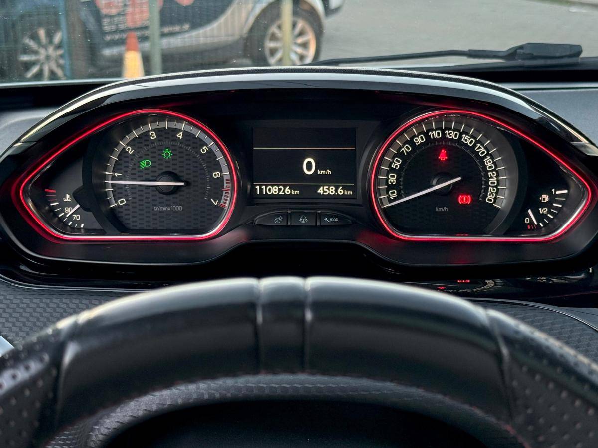 peugeot-2008-2018-gasolina-1199cc