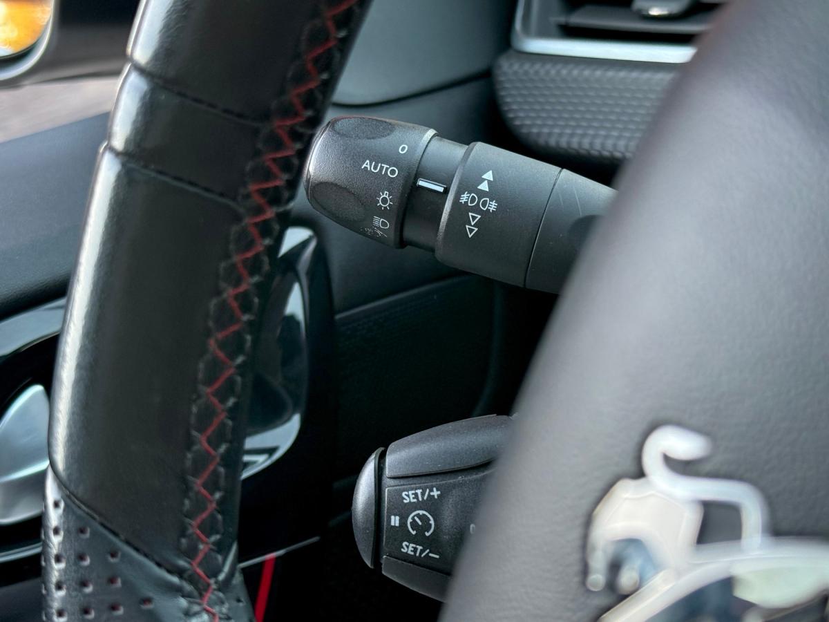 peugeot-2008-2018-gasolina-1199cc