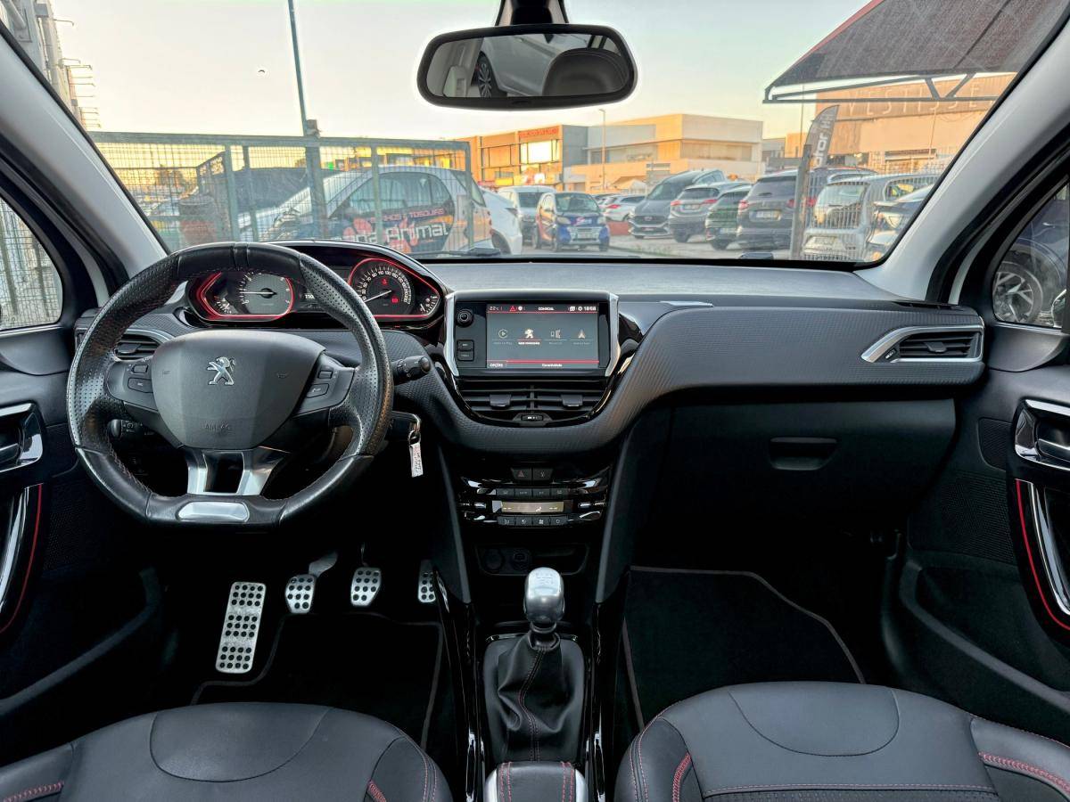 peugeot-2008-2018-gasolina-1199cc