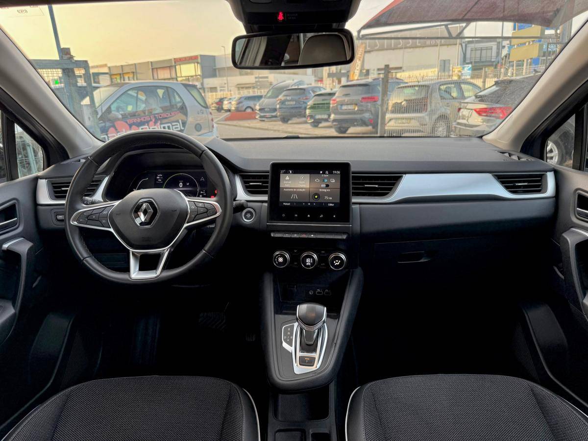 renault-captur-2023-hibrido-a-gasolina-1598cc