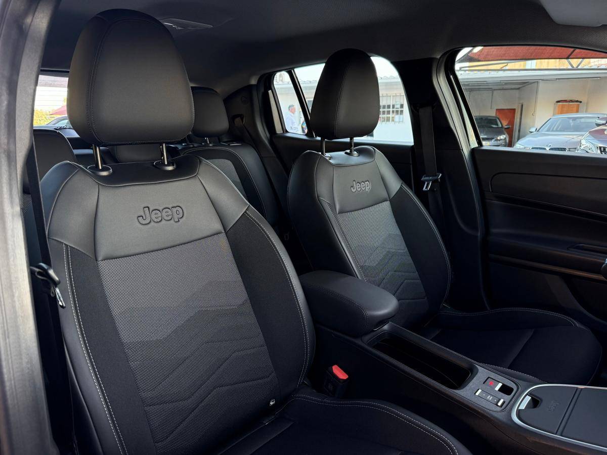 jeep-avenger-2025-gasolina-1199cc