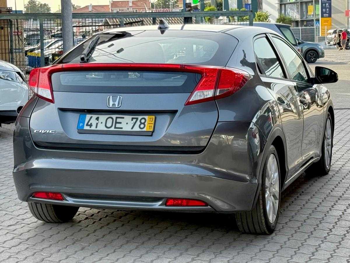 honda-civic-2013-gasolina-1339cc