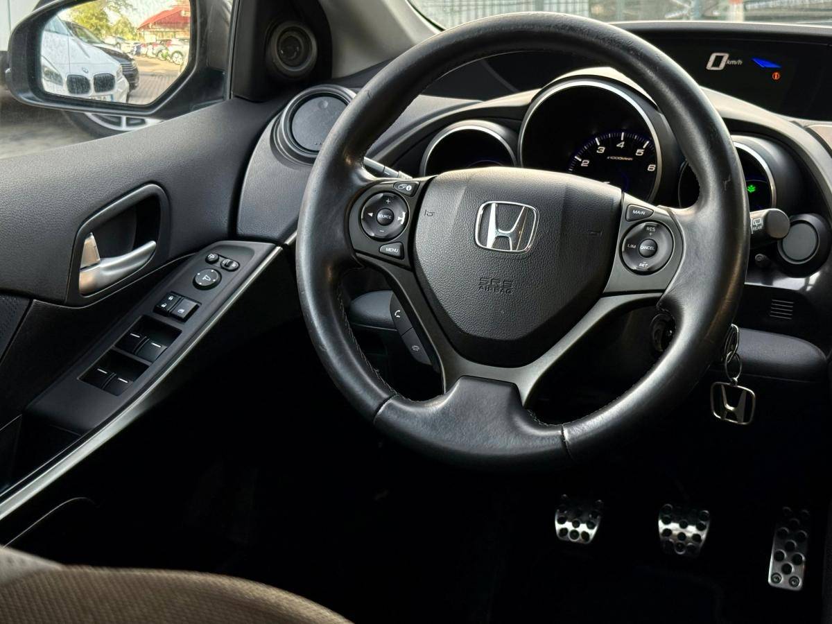 honda-civic-2013-gasolina-1339cc