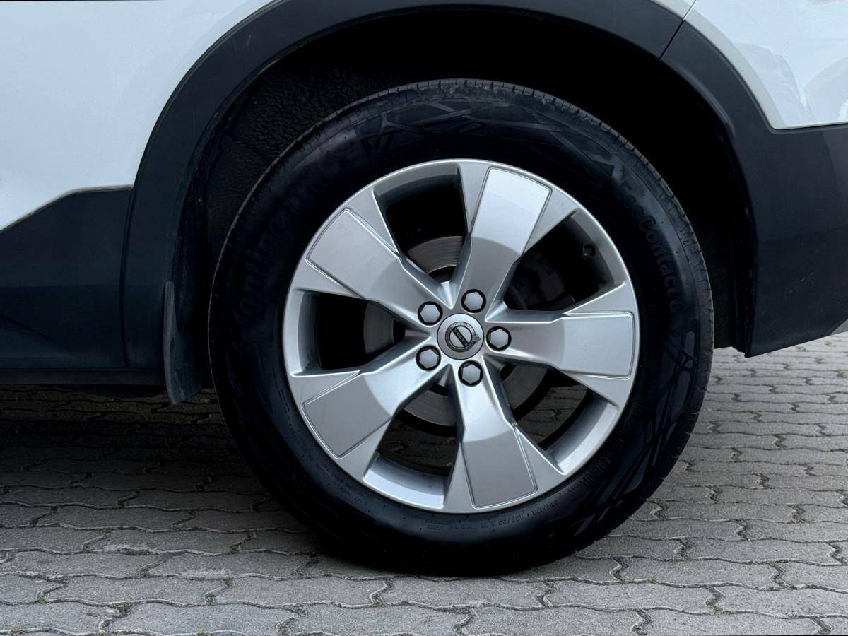 volvo-xc40-2019-diesel-1969cc