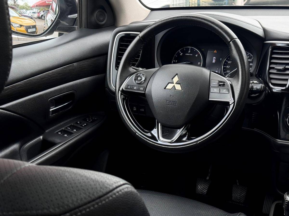 mitsubishi-outlander-2019-diesel-2268cc