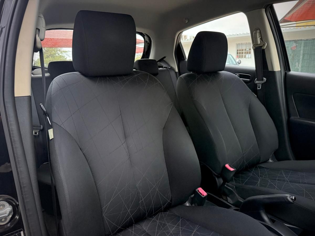 mazda-2-2013-gasolina-1349cc