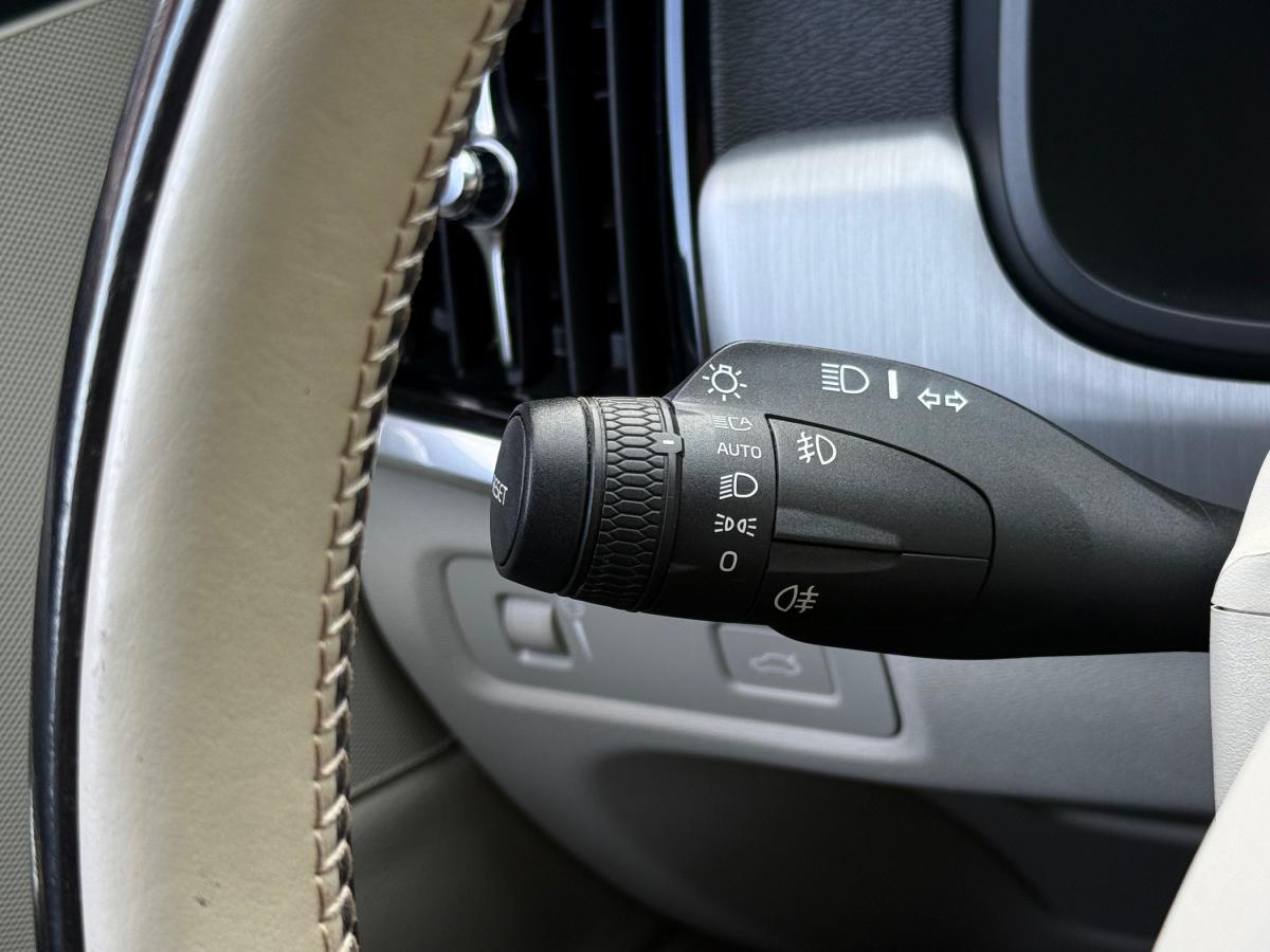 volvo-s90-2017-diesel-1969cc