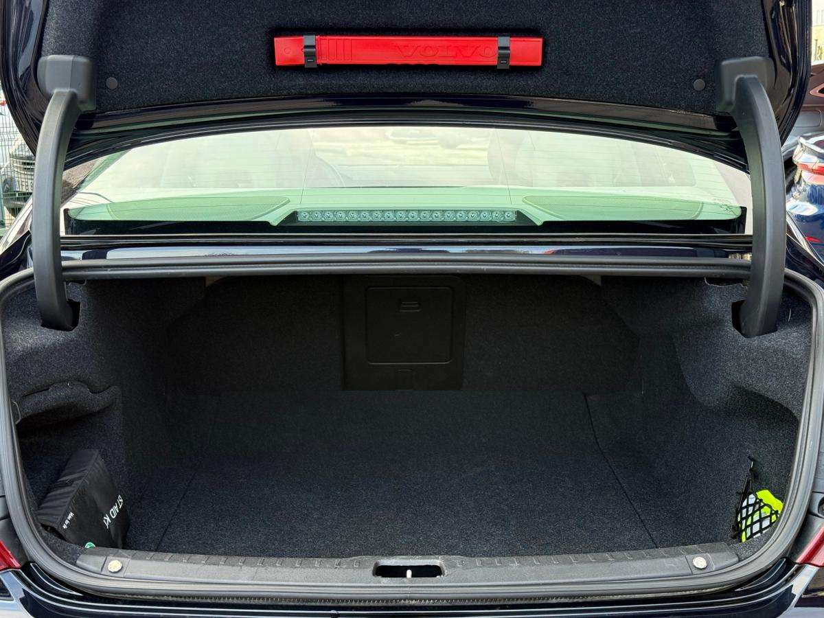 volvo-s90-2017-diesel-1969cc