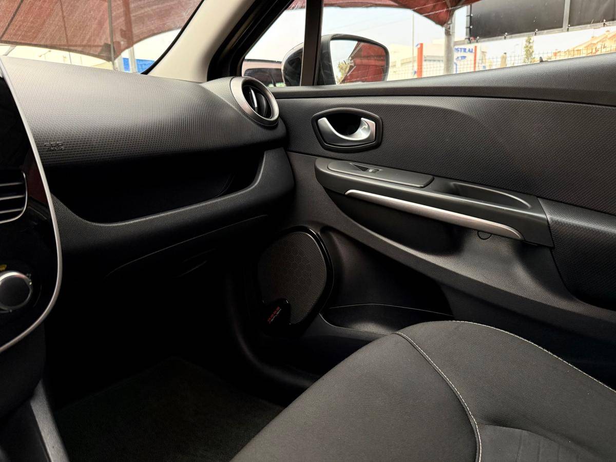 renault-clio-2016-gasolina-898cc