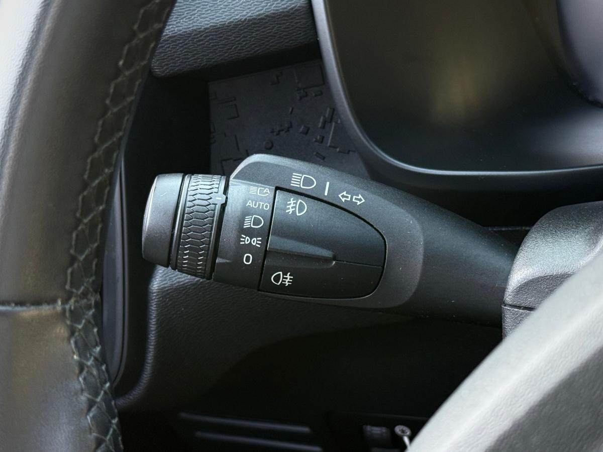 volvo-xc40-2024-gasolina-1477cc