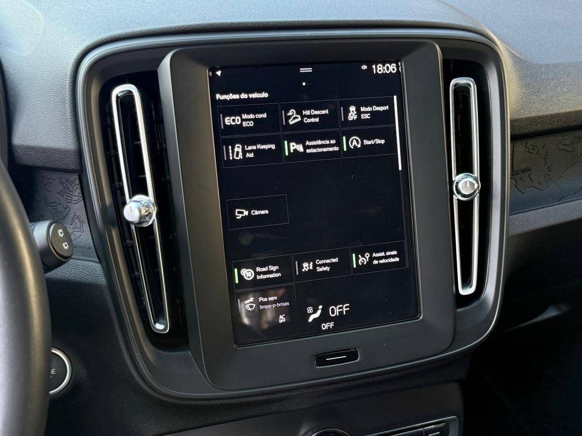 volvo-xc40-2024-gasolina-1477cc