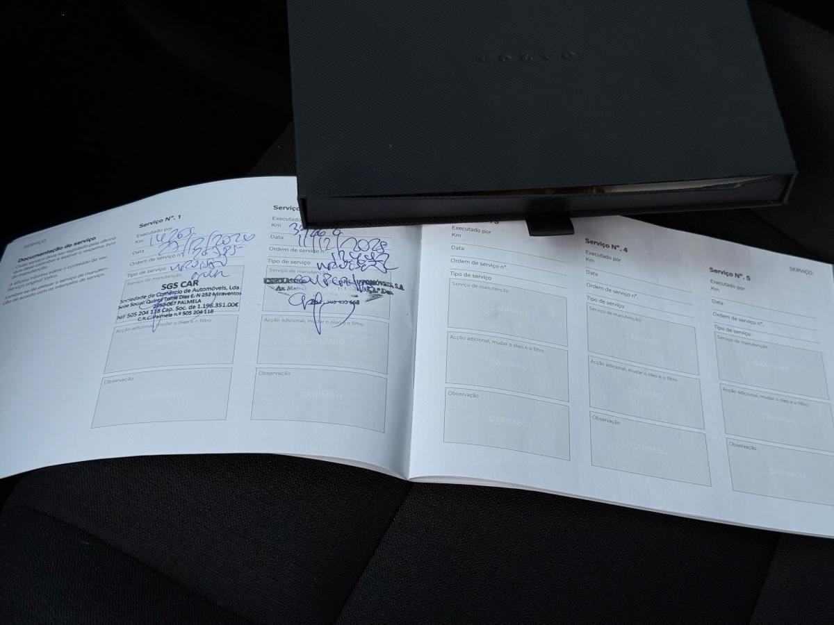 volvo-xc40-2024-gasolina-1477cc