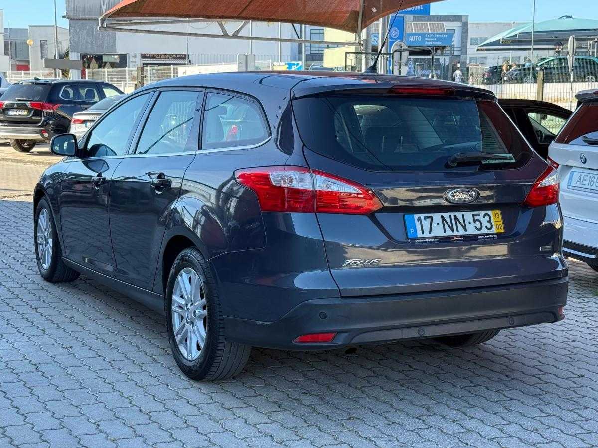 ford-focus-sw-2013-gasolina-998cc
