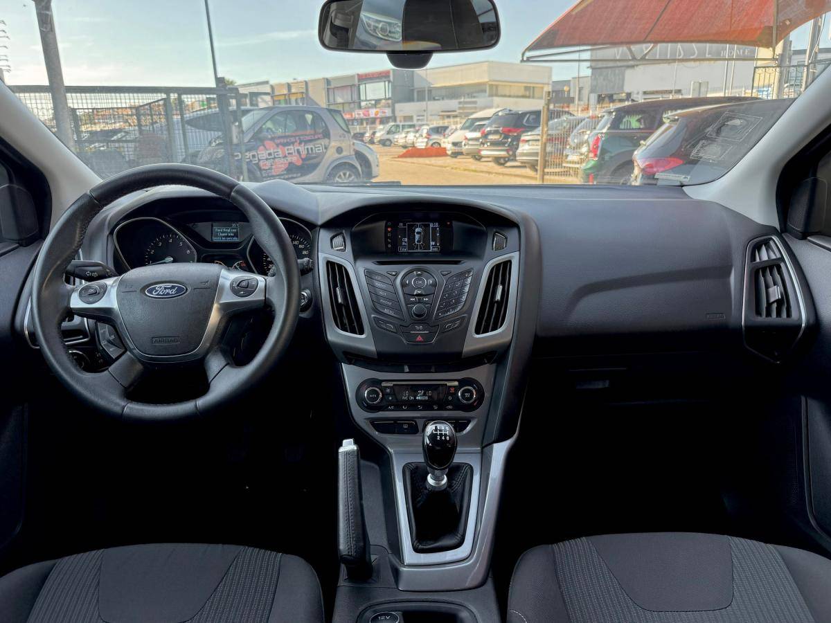 ford-focus-sw-2013-gasolina-998cc