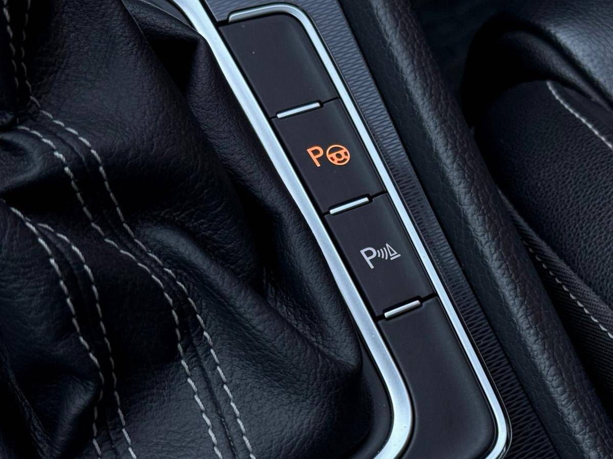 volkswagen-golf-2016-diesel-1968cc