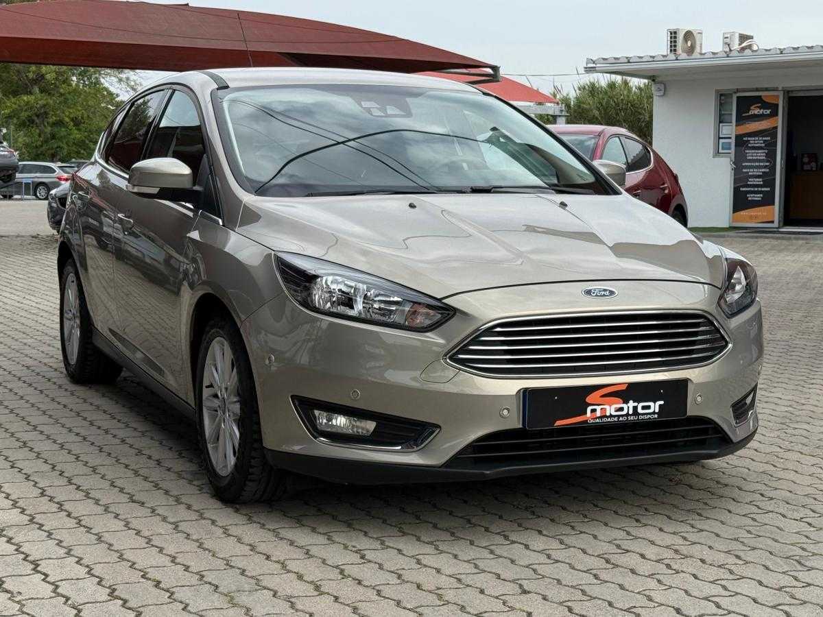ford-focus-2016-gasolina-998cc