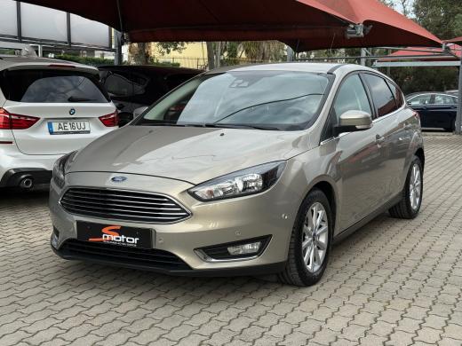 ford-focus-2016-gasolina-998cc