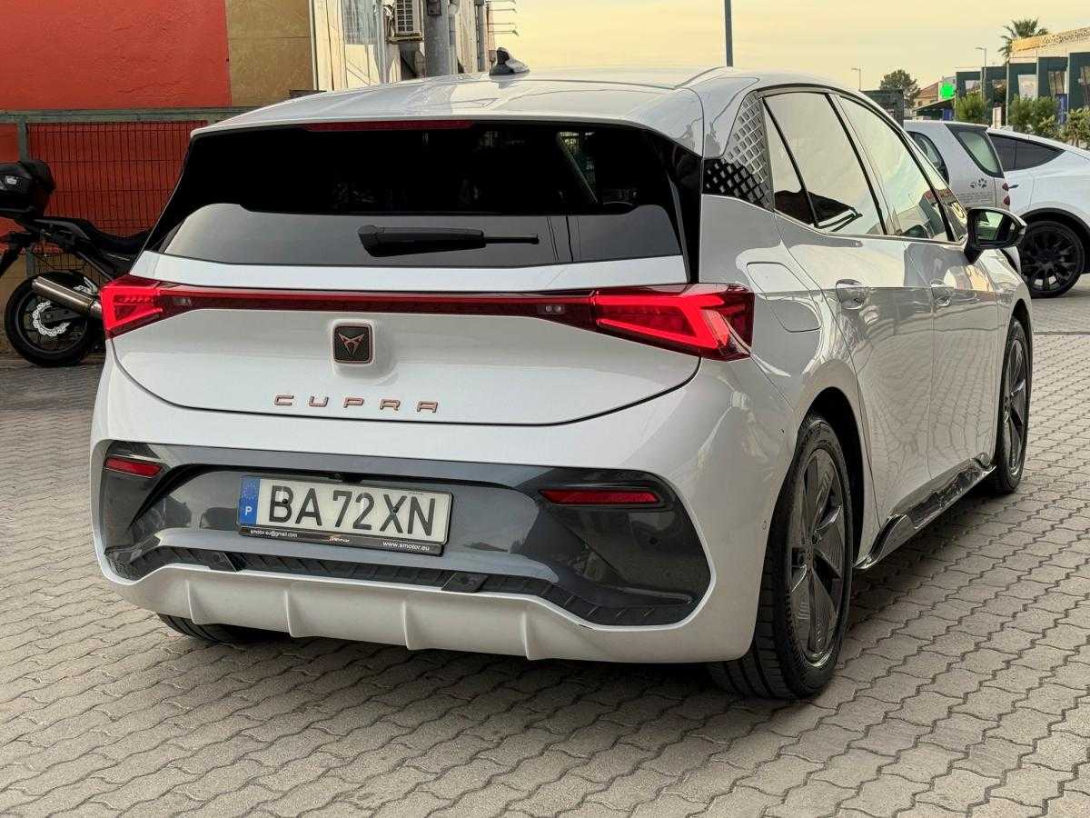 cupra-born-2023-eletrico-0cc
