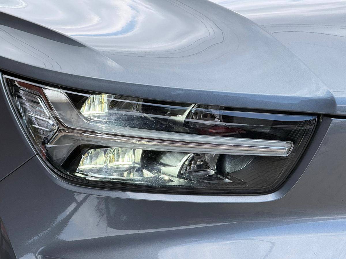 volvo-xc40-2018-gasolina-1477cc