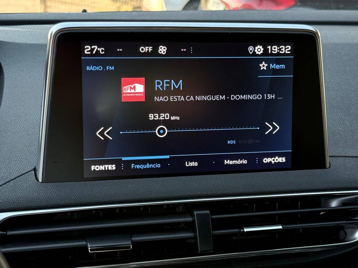 peugeot-3008-2023-gasolina-1199cc